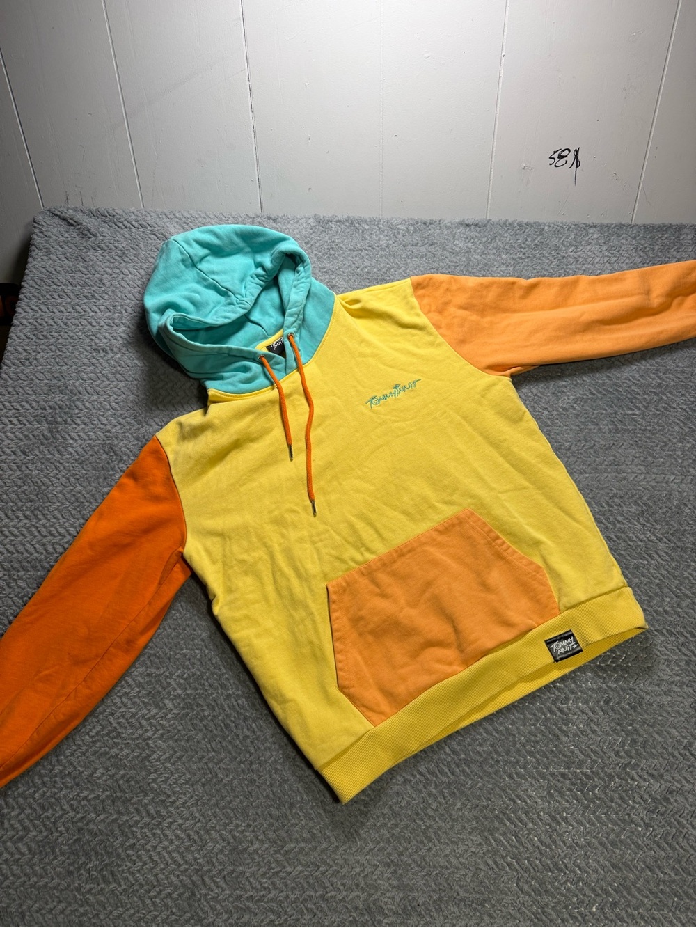 Tommyinnit Colorblock Crewneck Hoodie in Yellow, Orange & Teal